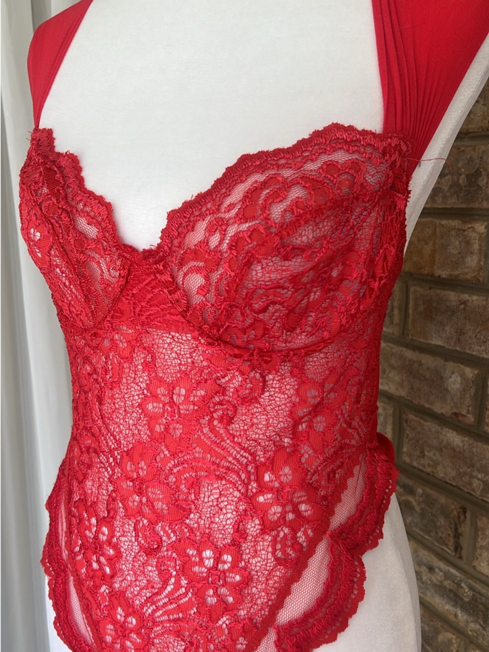 Vintage Victoria’s Secret Gold Label Red Lace Teddy Bodysuit 34C